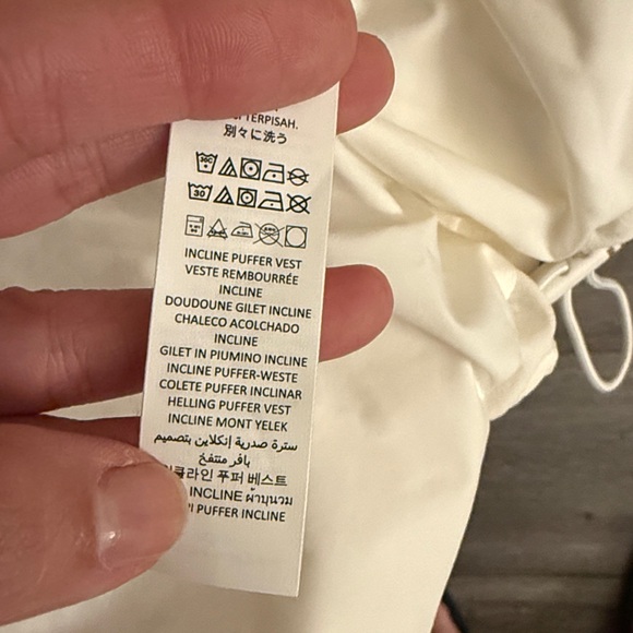 Last Chance! NWT ALO Incline Puffer Vest, Ivory, size XS - Picture 9 of 11